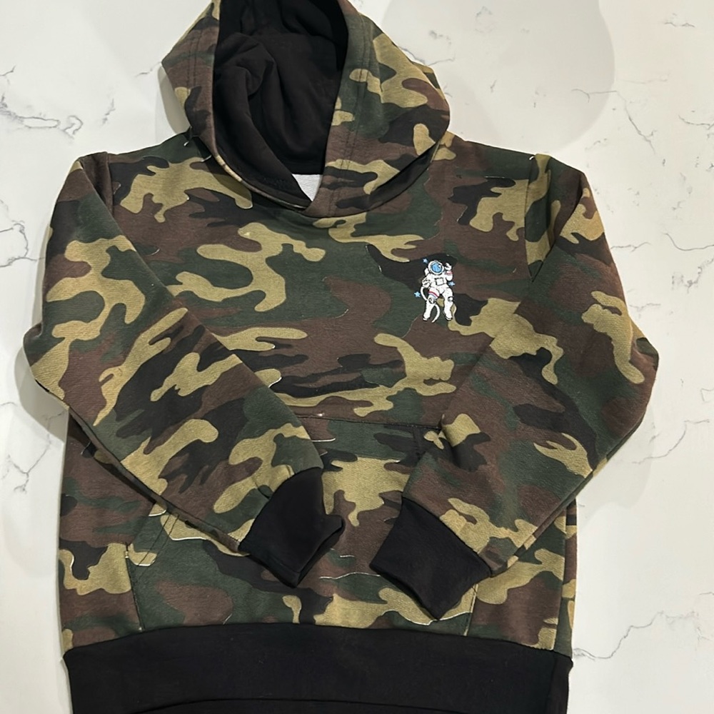 Boys camo hoodie